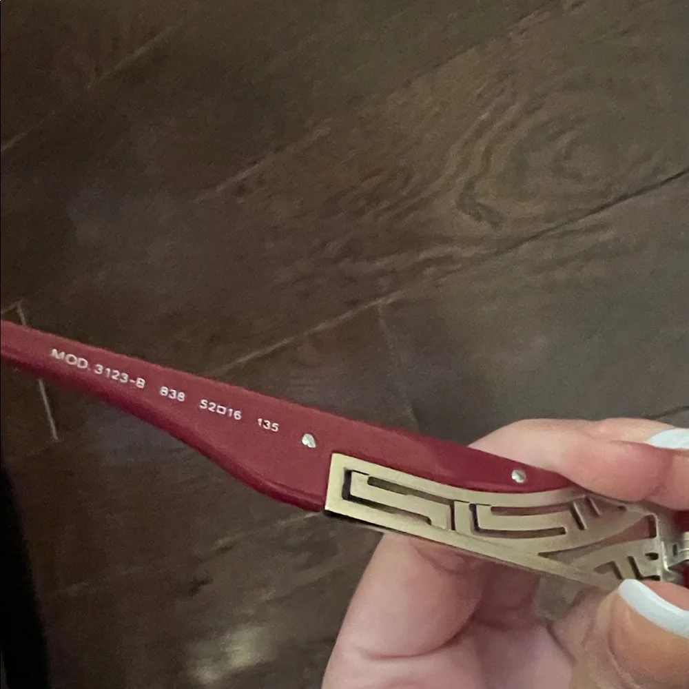 Versace glasses - Picture 3 of 5